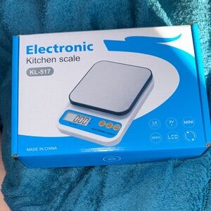 Electronic LED Digital Kitchen Scale KL-517 New in the Box